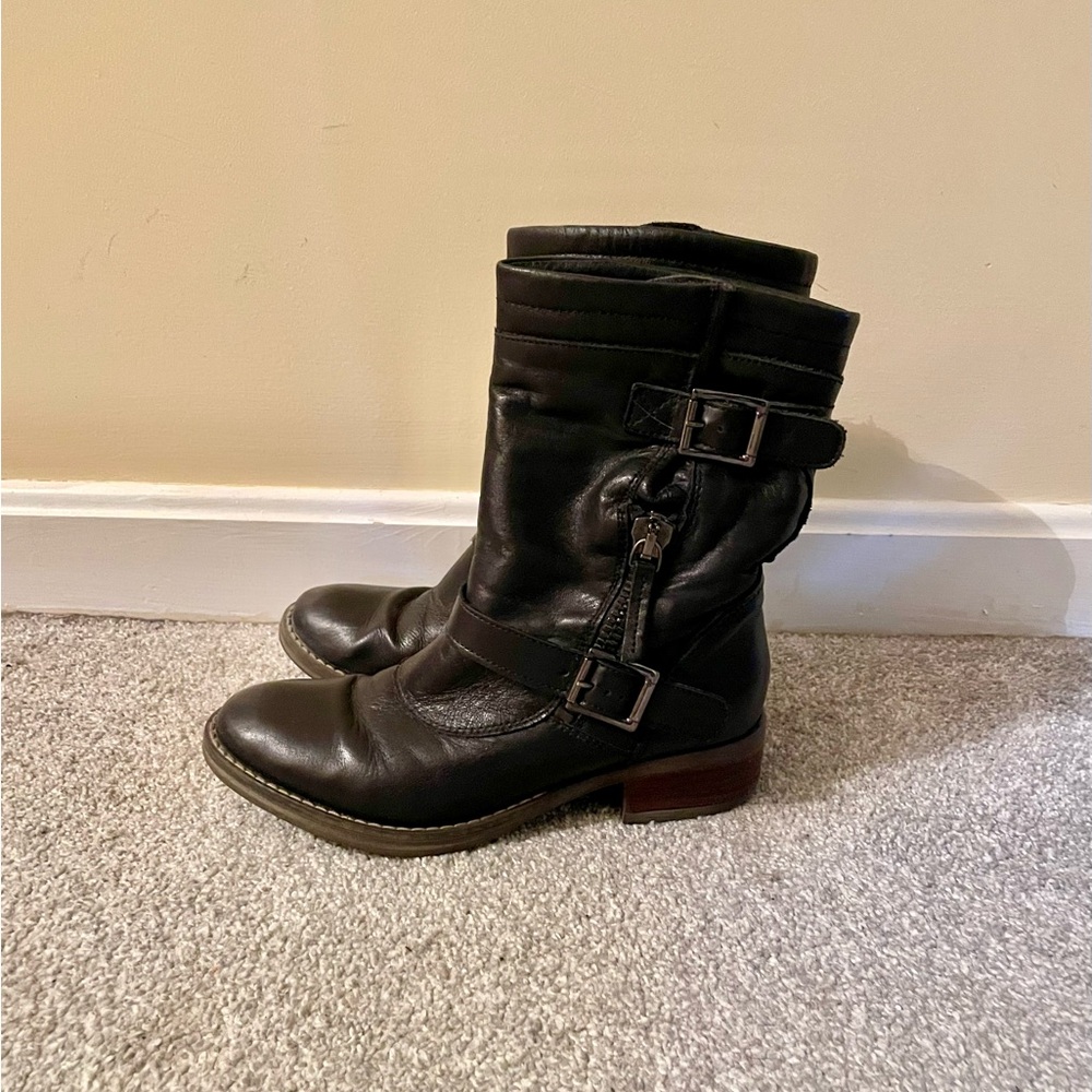 Clark’s Black Italian Calf Skin Leather mid-calf Boots
